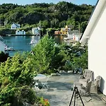 Charming At The Edge Of The Sea Hébergement de vacances