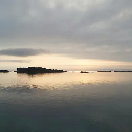 Charming At The Edge Of The Sea * Vinnes (Austevoll)
